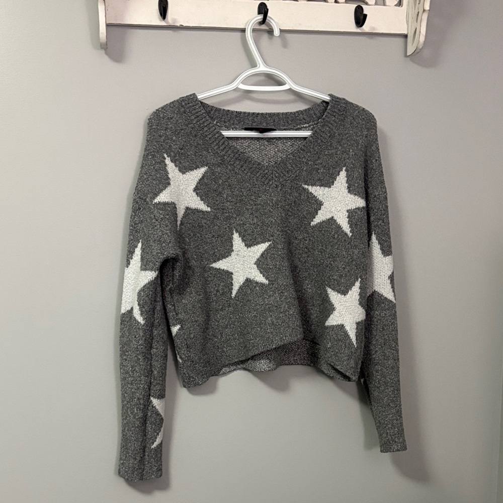 NOBO Gray and White Star Sweater